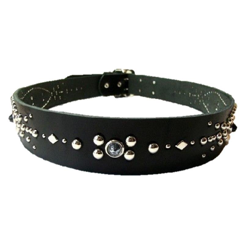 栃木レザー ピーナッツ型 スタッズベルト 黒 ダイヤモンドパイソン