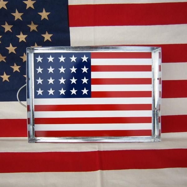 U.S.フラッグ スチール トレイ Lサイズ アメリカ国旗柄 星条旗柄 スチィール ティン 手持ち付き お盆 収納ケース 格好良い オシャレ 生活雑貨 生活用品 シルバー｜hermit