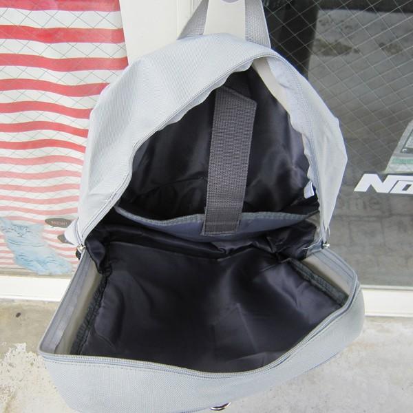 カエルのペペ バックパック グレー Pepe the Frog カエルのpepe