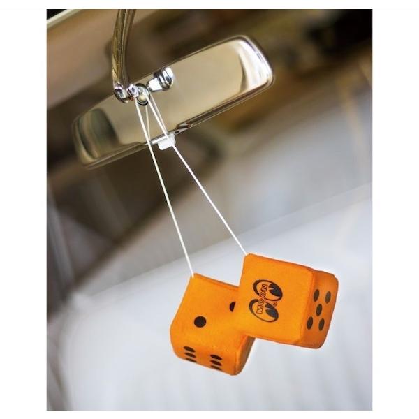 Mooneyes ムーンアイズ ファジーダイス ネオンオレンジ ハンギングダイス サイコロ カーアクセサリー インテリア雑貨 面白雑貨 オシャレ ガレージ 吊すだけ Mg878or アメリカン雑貨hermit ハーミット 通販 Yahoo ショッピング