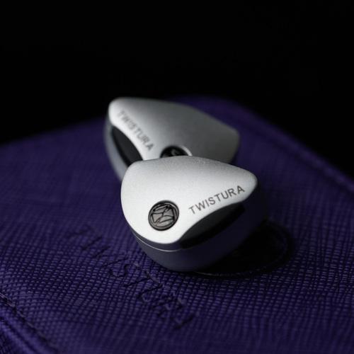 イヤホン TWISTURA WOODNOTE TWISTURA WOODNOTE サクッと見れる聴き込み有線イヤホンレビュー