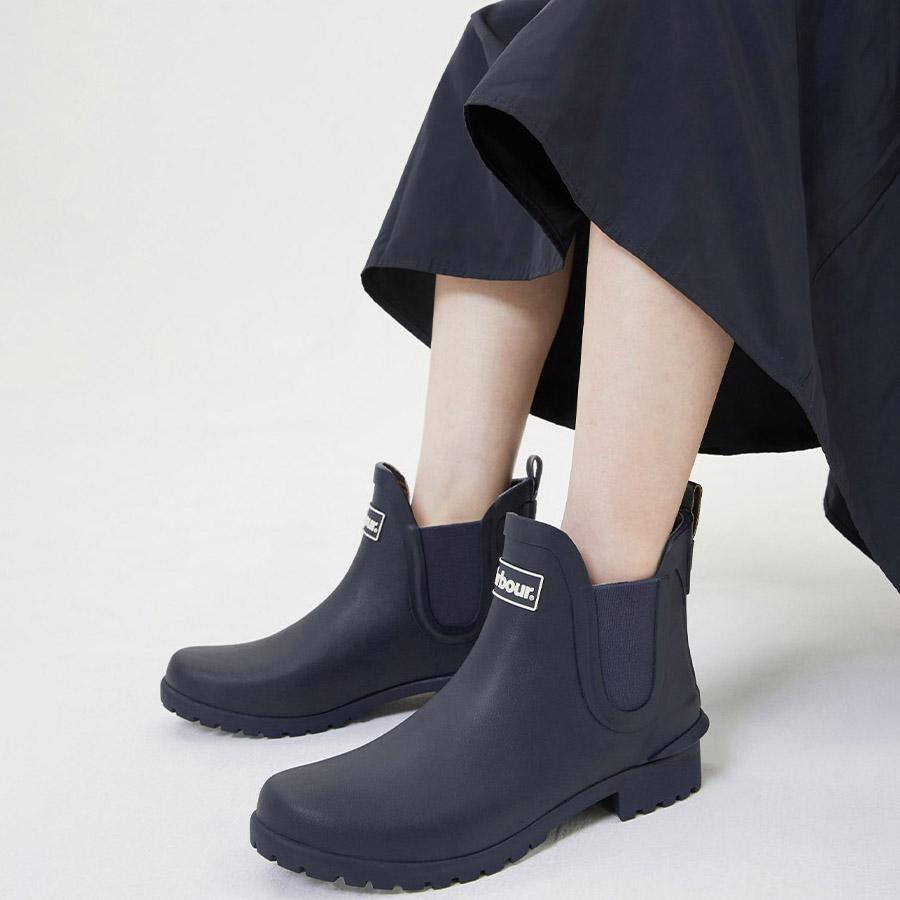 本日爆買 最大+7% バブアー ラバーブーツ Wilton Ankle Wellington LRF0066 Barbour サイドゴア レインブーツ ショートブーツ レディース | Barbour | 12
