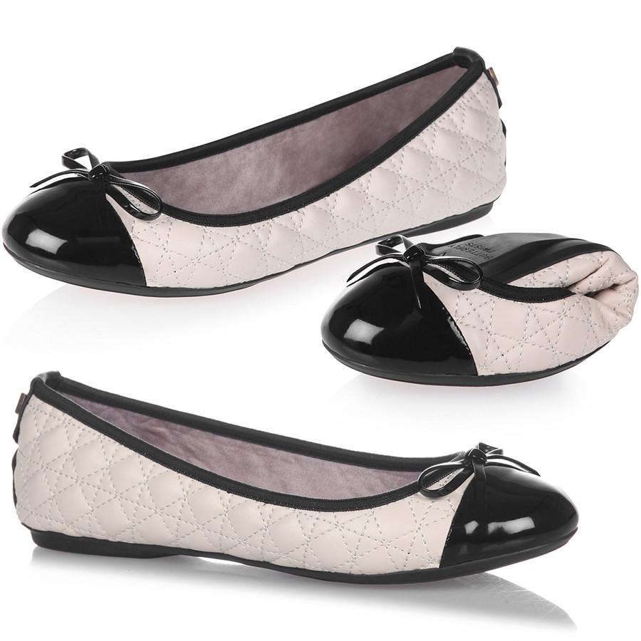 12/28プレミアム会員+5% バタフライツイスト パンプス オリビア Olivia 21036N ButterflyTwists エナメル キルティング スリッパ ラウンドトゥ 折りたたみ | BUTTERFLY TWISTS | 02