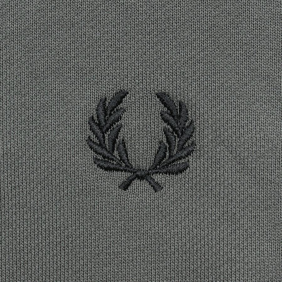 美品 フレッドペリー メッシュ ロゴデザイン ナイロンパーカー 日本製 XL 美品 フレッドペリー メッシュ ロゴデザイン ナイロンパーカー