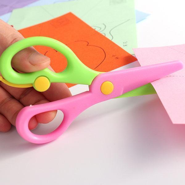 お買得 お手入れ トリミング用品 子供の 切り紙に 安全 プラスチック 児童 幼稚園の 手作り 子供の 切り 紙に 安全 プラスチック 児童 幼稚園の 手作り 安全 ハサミ 全 プラスチック 製 Www Threeriversofs Com