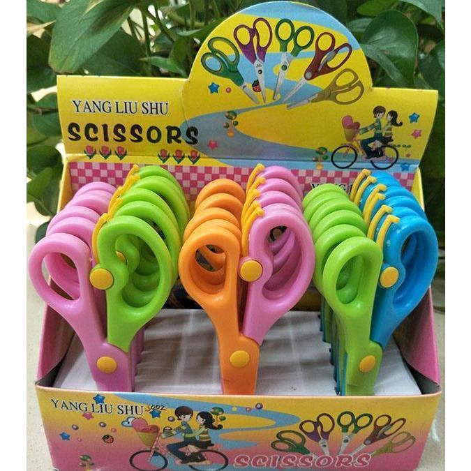 お買得 お手入れ トリミング用品 子供の 切り紙に 安全 プラスチック 児童 幼稚園の 手作り 子供の 切り 紙に 安全 プラスチック 児童 幼稚園の 手作り 安全 ハサミ 全 プラスチック 製 Www Threeriversofs Com