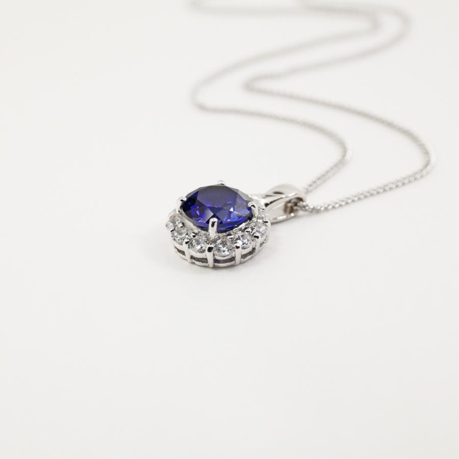 シルバー合成サファイア（Synthetic Sapphire）ペンダントネックレス 