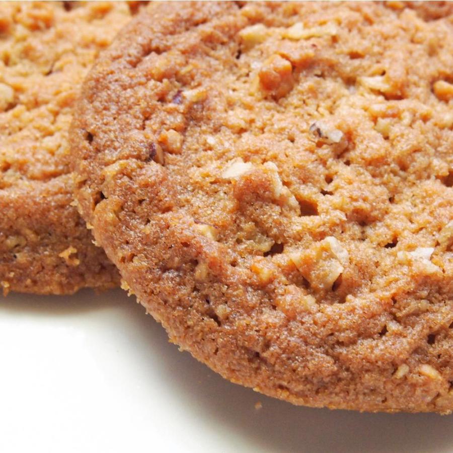 バッケンモーツアルト からす麦の焼きたて クッキー 2缶入り