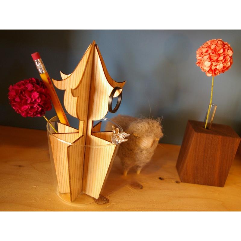 ウッドスタンド |  | 01