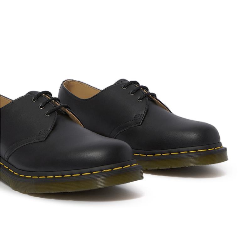 柔らかい本革仕様 Dr.Martens ドクターマーチン ナッパレザー 3ホール 