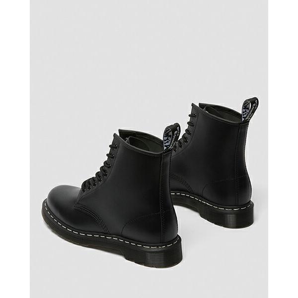 ドクターマーチン　ブラックレザー　ハイカットブーツ（替え紐付き【白色】） Dr.Martens(ドクターマーチン) / 10ホール/レースアップブーツ