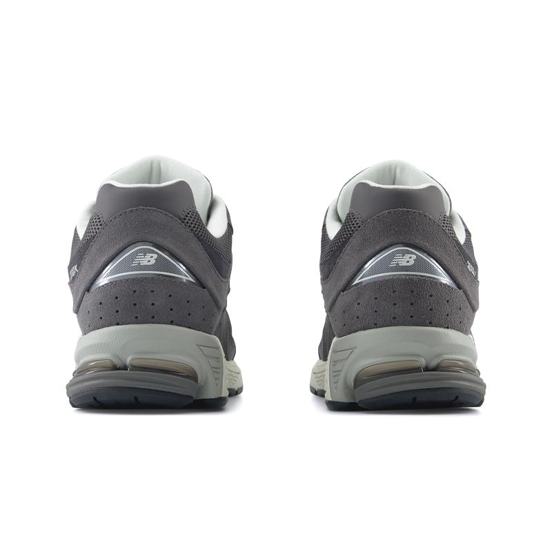 New Balance 残り24.0 24.5cm ニューバランス 2002r グレー 灰色