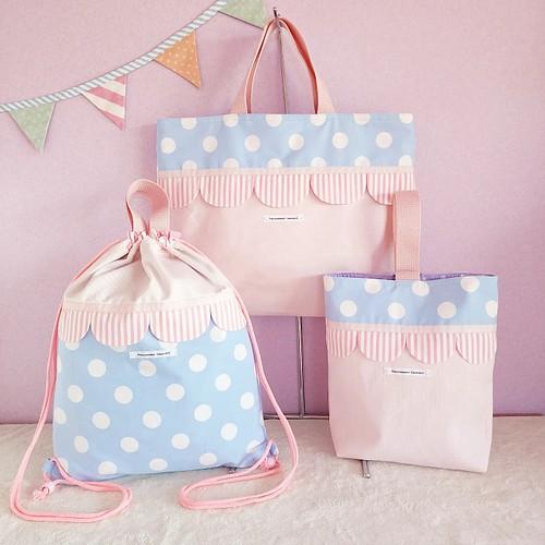 帆布とスカラップのレッスンバッグ pastel blue : haussement innocent