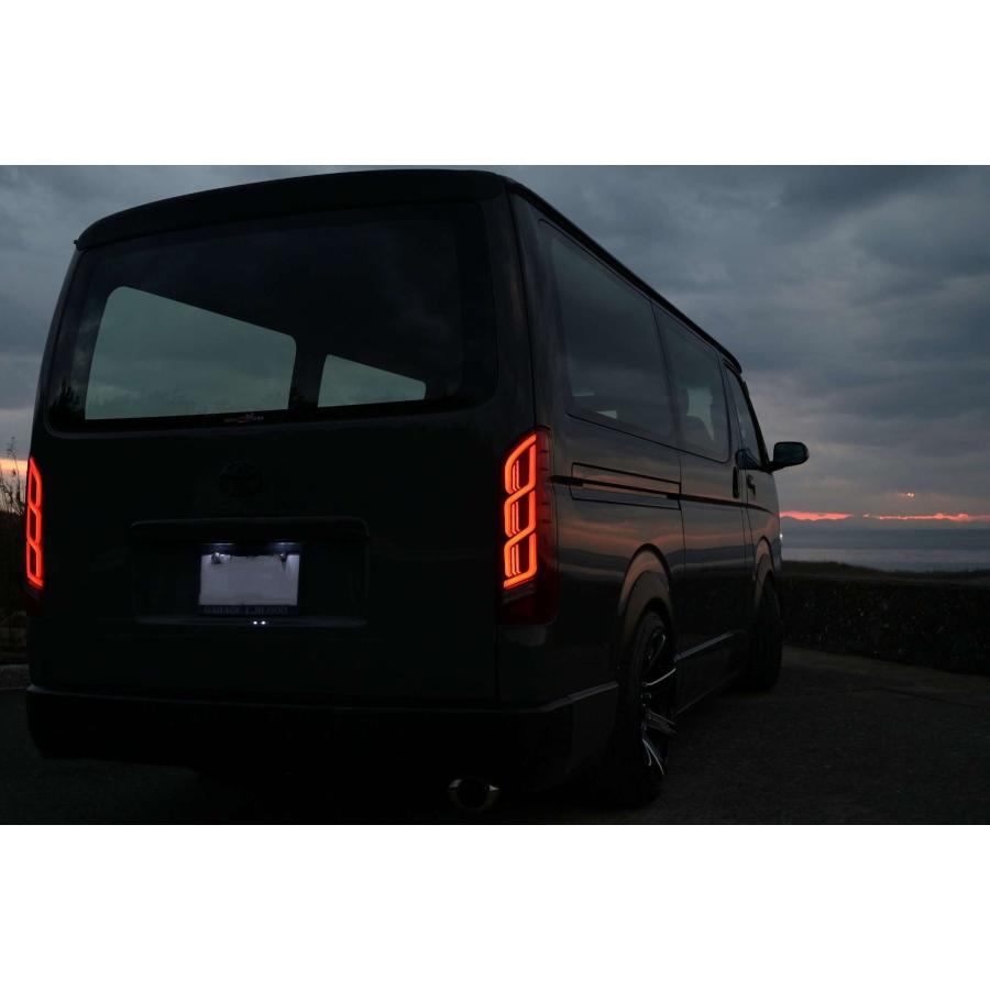BKM iiP Attirantシリーズ 200ハイエース用LEDテールランプ Type2 Eマーク取得 車検対応の画像