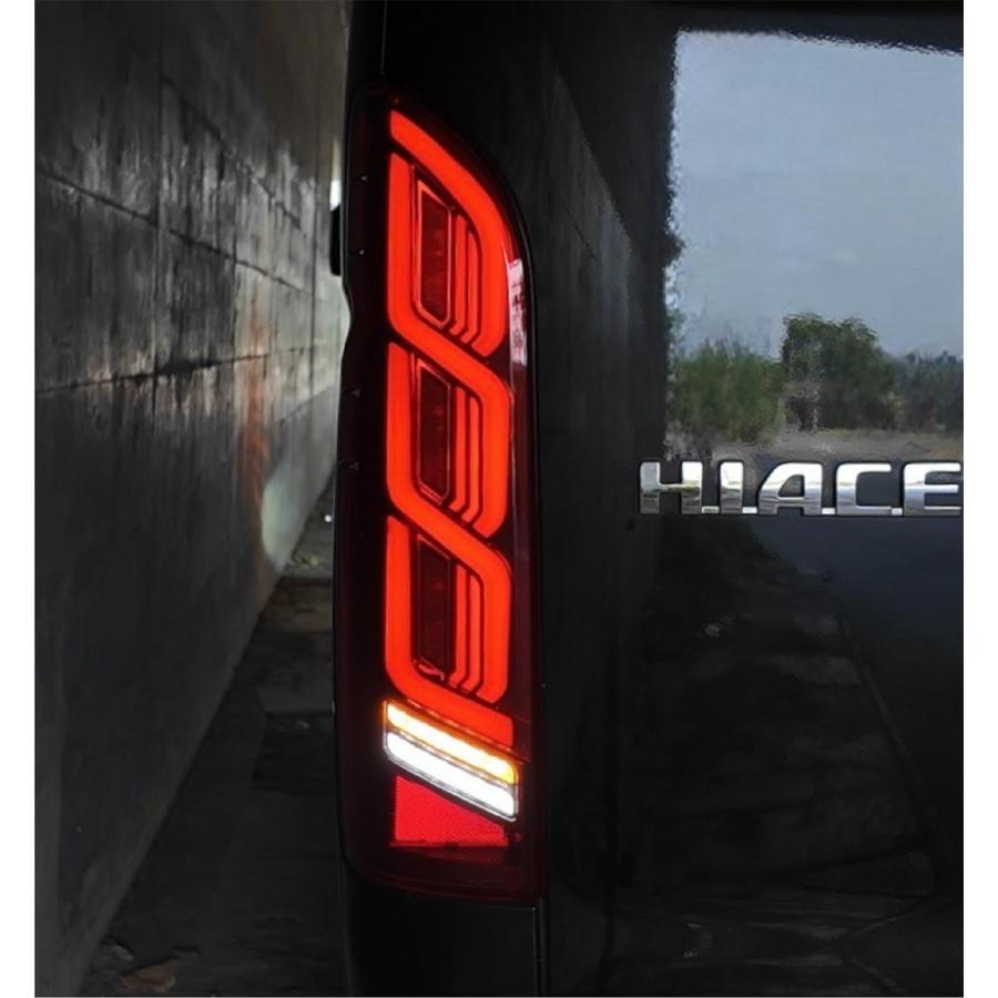 BKM iiP Attirantシリーズ 200ハイエース用LEDテールランプ Type2 Eマーク取得 車検対応の画像