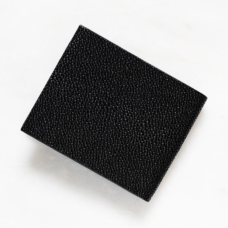 財布 マネークリップ 二つ折り ノワール/ブラック/黒 SP011 MC ガルーシャ スティングレー エイ革 本革 ATELIER AKNAS アトリエ アクナスの画像