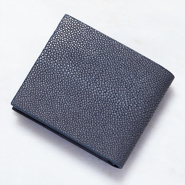 財布 二つ折り ラピス/グレーネイビー SP011B ガルーシャ スティングレー エイ革 本革 ATELIER AKNAS アトリエ アクナスの画像