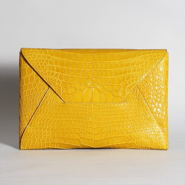 新品 本物 当店在庫だから安心 クラッチバッグ 高級シャムクロコダイルを使用した日本製クラッチバッグ クロコダイル Chic 日本製 イエロー 黄色 シャムクロコダイル Le Sac レザック メンズ ワニ革 バッグ Www Reinnec Cl