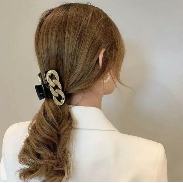ヘアクリップ ゴールドチェーンデザインビッグバンスクリップ おとな
