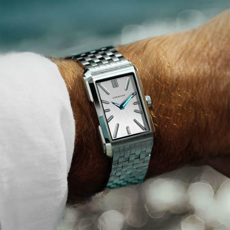 コーニッシュ CORNICHE スクエア 腕時計 メンズ Visionnaire ビジョネア ステンレススチール ブレスレット シルバー ゴールド 北欧の画像
