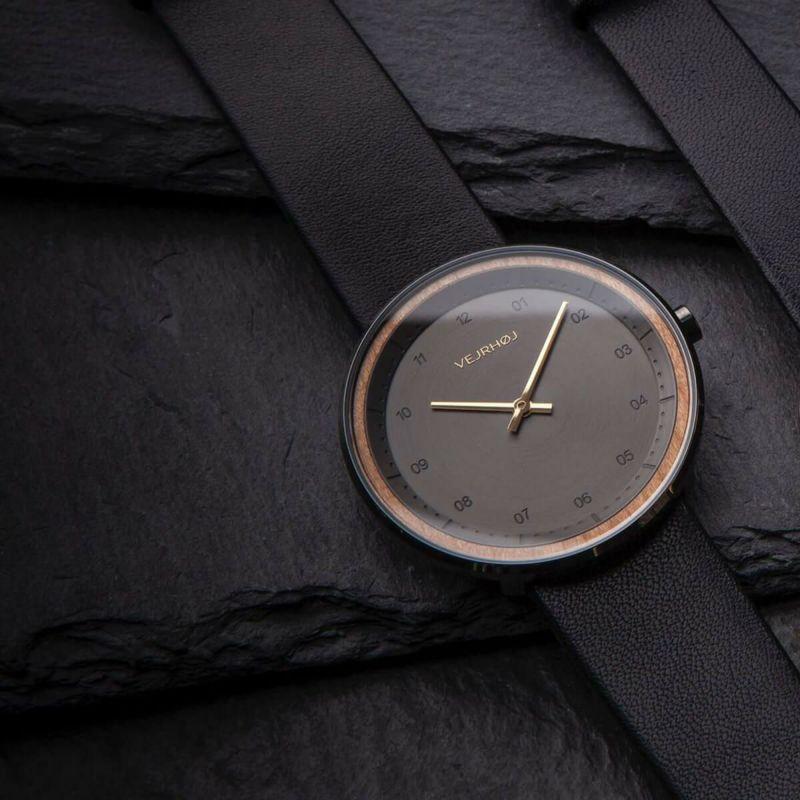 ヴェアホイ VEJRHOJ 腕時計 木製 メンズ レディース BLACK＆GOLD ブラック＆ゴールド 34mm/40mm 桜の木 サクラ レザーベルト メッシュベルト北欧の画像