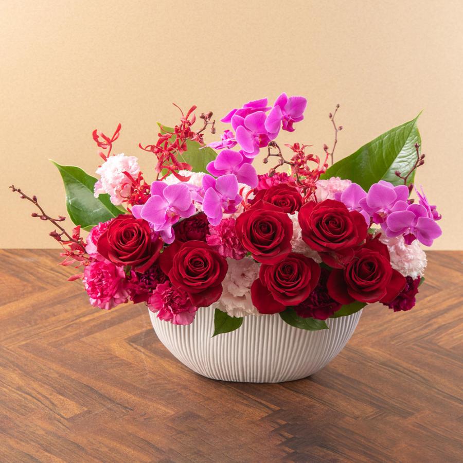 誕生日 花 プレゼントデザイナーズアレンジメント クリムゾンローズ ギフト 結婚記念日 結婚祝い 開店祝い 新築祝い 日比谷花壇 Paypayモール店 通販 Paypayモール