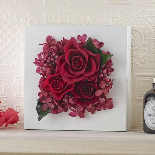 誕生日 花 プレゼント プリザーブドフラワー フレーム ローズブロッサム レッド 白枠 ギフト 出産祝い 結婚記念日 結婚祝い 送別 Tf2232 日比谷花壇 ヤフー店 通販 Yahoo ショッピング