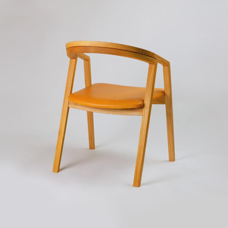 宮崎椅子製作所 UU chair 椅子 国産 アームチェア 無垢 木製 チェア ダイニング 小泉誠 | 宮崎椅子製作所 | 02