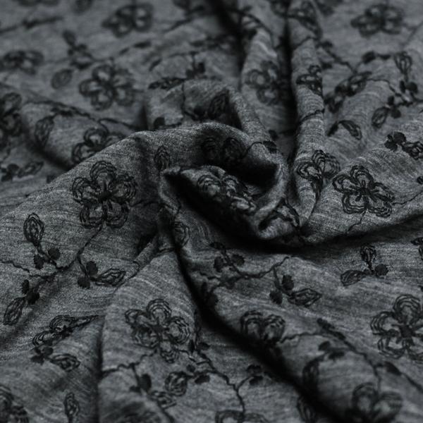 超人気の イタリー Aspesi 合物 秋冬ポリエステルウールジャージー 天竺ニット アイビーフラワー刺繍 段染めグレー 黒 W 着分生地 85cm 公式 Www Muslimaidusa Org