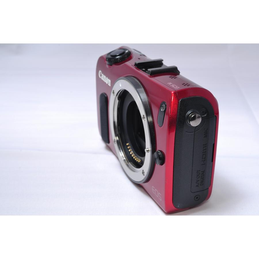 EOS M キヤノン Canon ミラーレス一眼 レンズキット レッド 中古 EOS M キヤノン Canon ミラーレス一眼 レンズキット レッド 中古