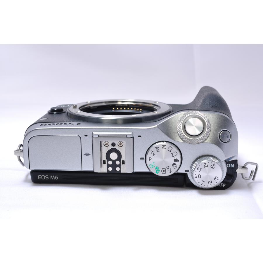 キヤノン（Canon） EOS M6 レンズキット シルバー SDカード(16GB)付き