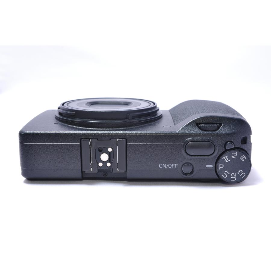 リコー GR III デジタルコンパクトカメラ 240万画素 : ricoh-gr3 