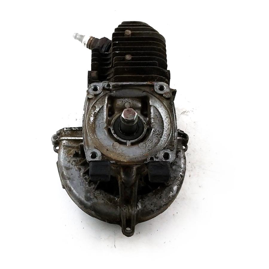 ロビン NB223 作動エンジン 刈払機 草刈機 芝刈り機 部品 パーツ