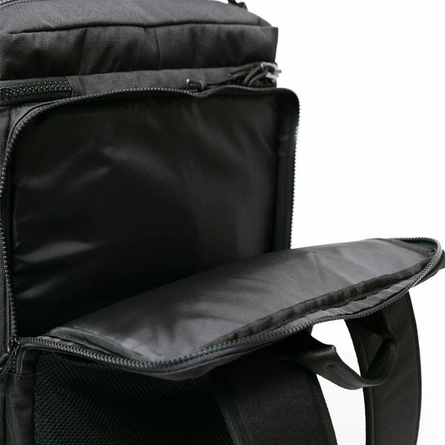 NEW ERA（ニューエラ） ボックスパック ラージ 46L ブラック 14521369