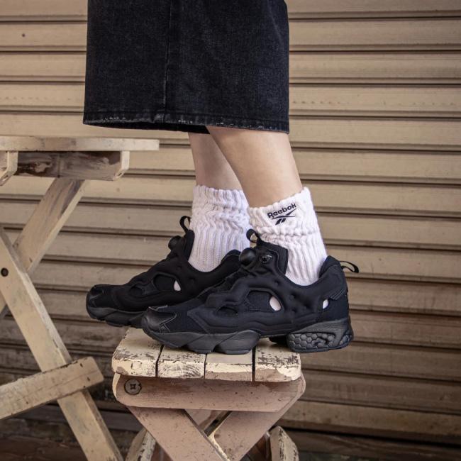 Reebok（リーボック） INSTAPUMP FURY 94 インスタポンプフューリー94 
