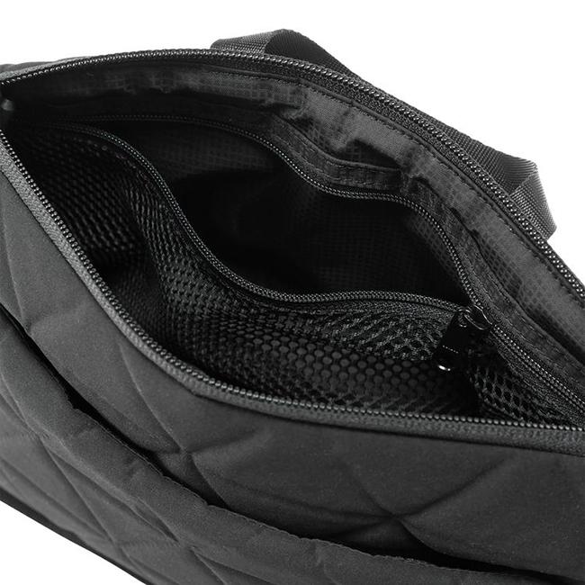 THE NORTH FACE ザ・ノース・フェイス Geoface Pouch ジオフェイスポーチ NM32356 【 日本正規品 ショルダーバッグ ポーチ PC 】 | THE NORTH FACE | 03