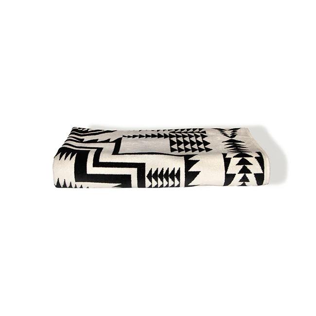 PENDLETON ペンドルトン ジャガードバスタオルオーバーサイズ 19373185/XB266 【 日本限定カラー 大判 インテリア アウトドア 】_1