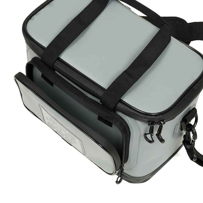 POLeR ポーラー HIGH&DRY PVC COOLER BAG ハイ&ドライPVCクーラーバッグ 251MCV0112 【 クーラーボックス ソフトクーラー 保冷 アウトドア キャンプ 】 | POLeR | 02