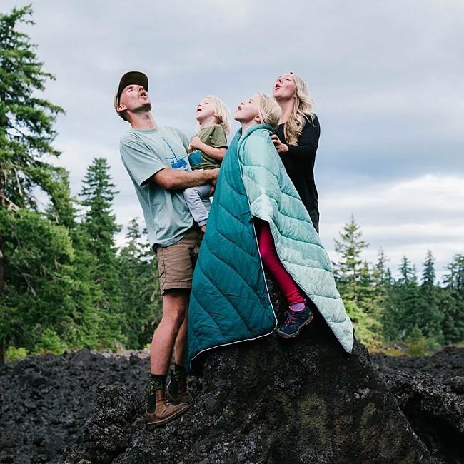 Rumpl ランプル ORIGINAL PUFFY BLANKET PRINT(FADE) オリジナルパフィーブランケット 3IP-RMP-193003(201002)【アウトドア/キャンプ/掛け布団/車中泊/膝掛】 | ブランド登録なし | 02