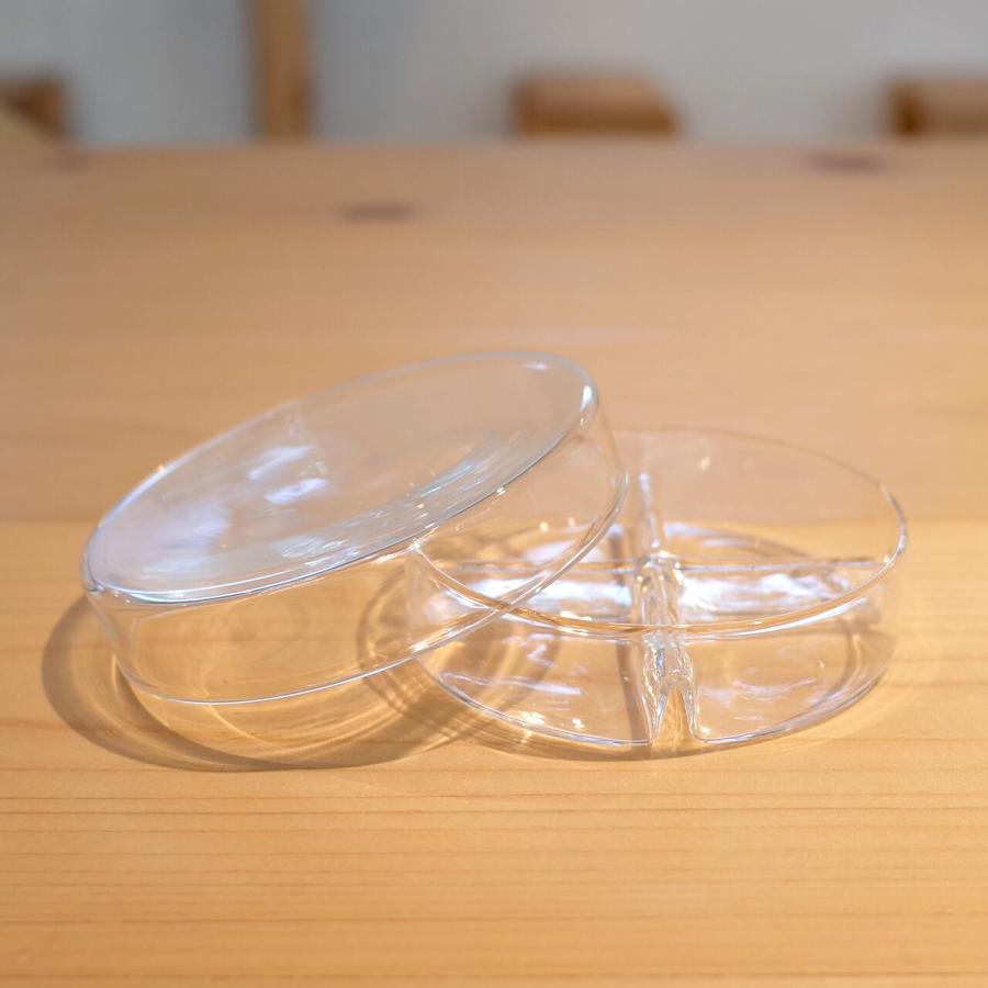 Koizumi Glass Works　Fractionation petri dish（3 fractions）　Lid set　小泉硝子製作所　分画シャーレー　四分画 |  | 04