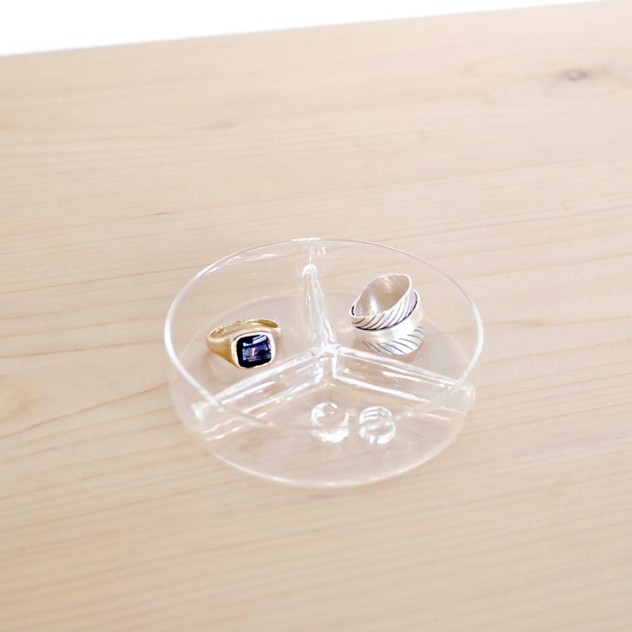 小泉硝子製作所　分画シャーレー　三分画 |  | 02