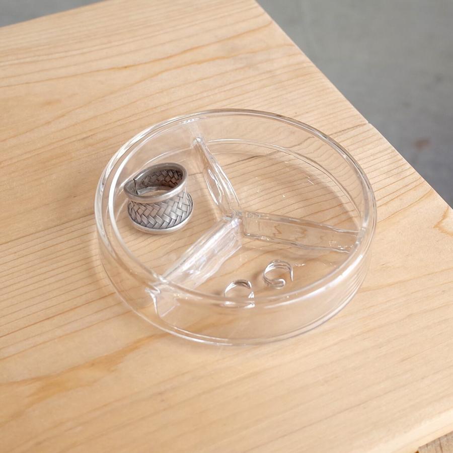 Koizumi Glass Works　Fractionation petri dish（3 fractions）　Lid set　小泉硝子製作所　分画シャーレー　三分画 |  | 03