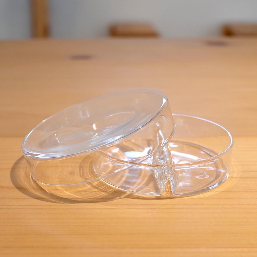 Koizumi Glass Works　Fractionation petri dish（2 fractions）　Lid set　小泉硝子製作所　分画シャーレー　二分画 |  | 03