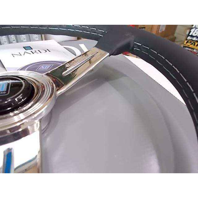 ナリ NARDI ナルディ Classic レザー N132 ブラックレザー＆ポリッシュ