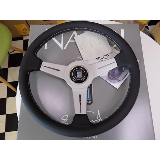 NARDI ナルディ Classic レザー N342 ブラックレザー＆シルバー