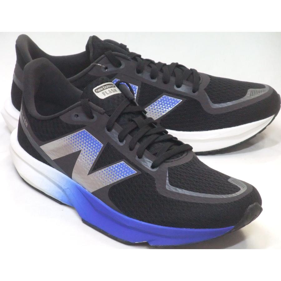 New Balance（ニューバランス） ランニングシューズ DYNASOFT FLASH V7