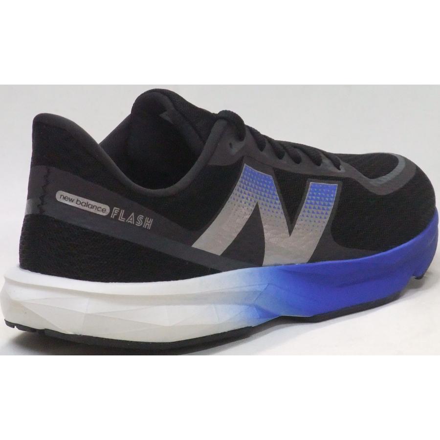 New Balance（ニューバランス） ランニングシューズ DYNASOFT FLASH V7
