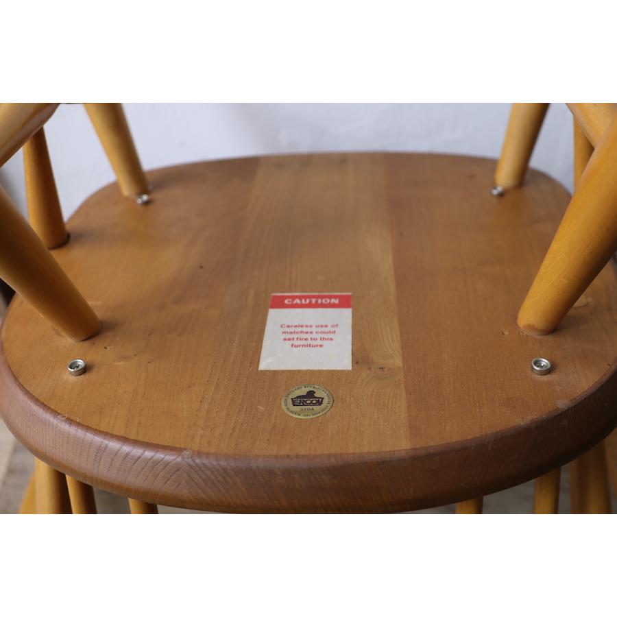 アーコールチェア アーム付きフープバックチェア(C) ERCOL イギリス