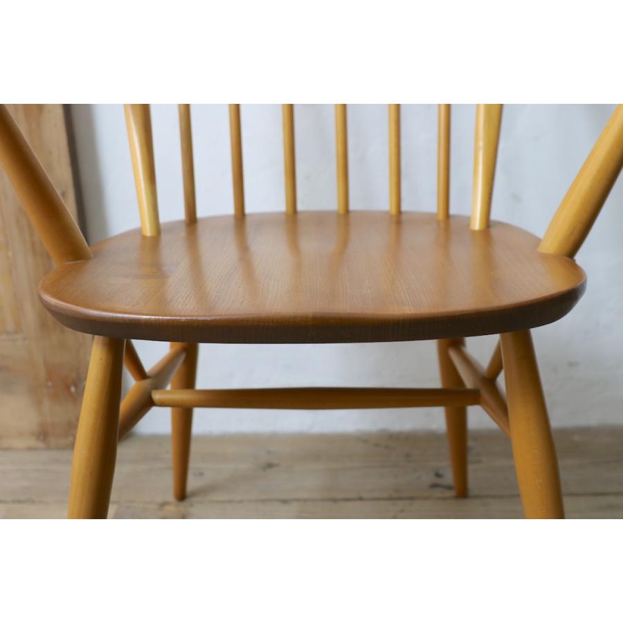 アーコールチェア アーム付きフープバックチェア(D) ERCOL イギリス
