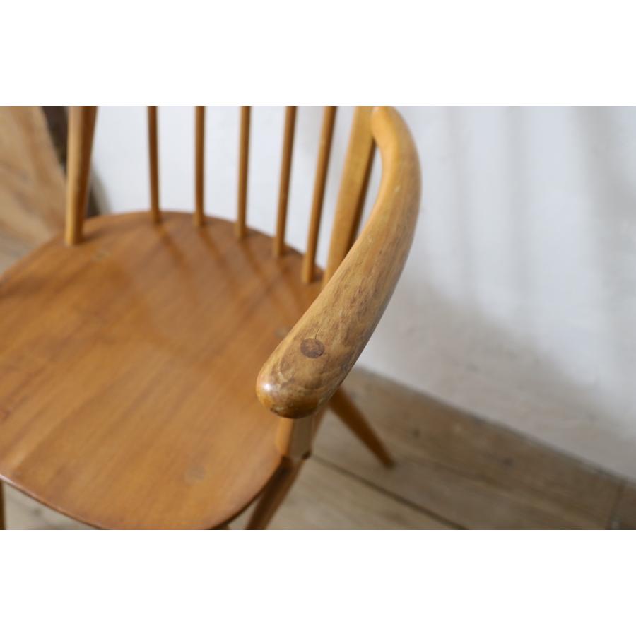アーコールチェア アーム付きクエーカーチェア(B) ERCOL